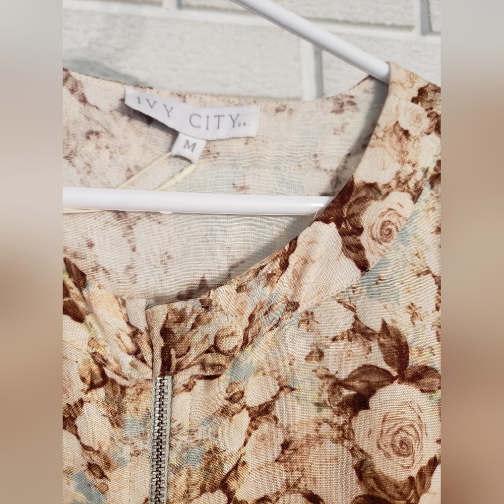 Nwt super pretty Ivy City dress size small, - Picture 8 of 15